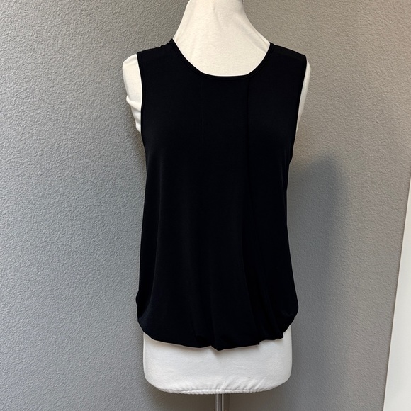 Banana Republic Tops - Banana Republic black bubble gathered tank top small flowy